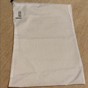 Juicy Couture White Fabric Label